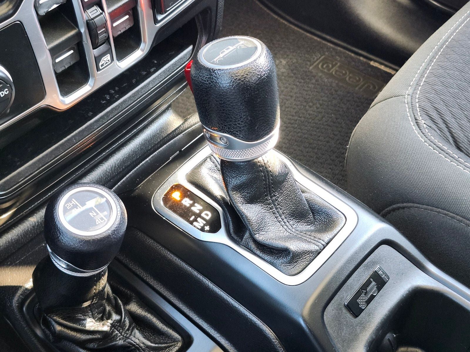 2021 Jeep Gladiator Sport 80th Anniversary