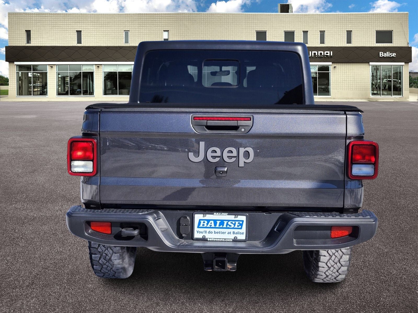 2021 Jeep Gladiator Sport photo 4
