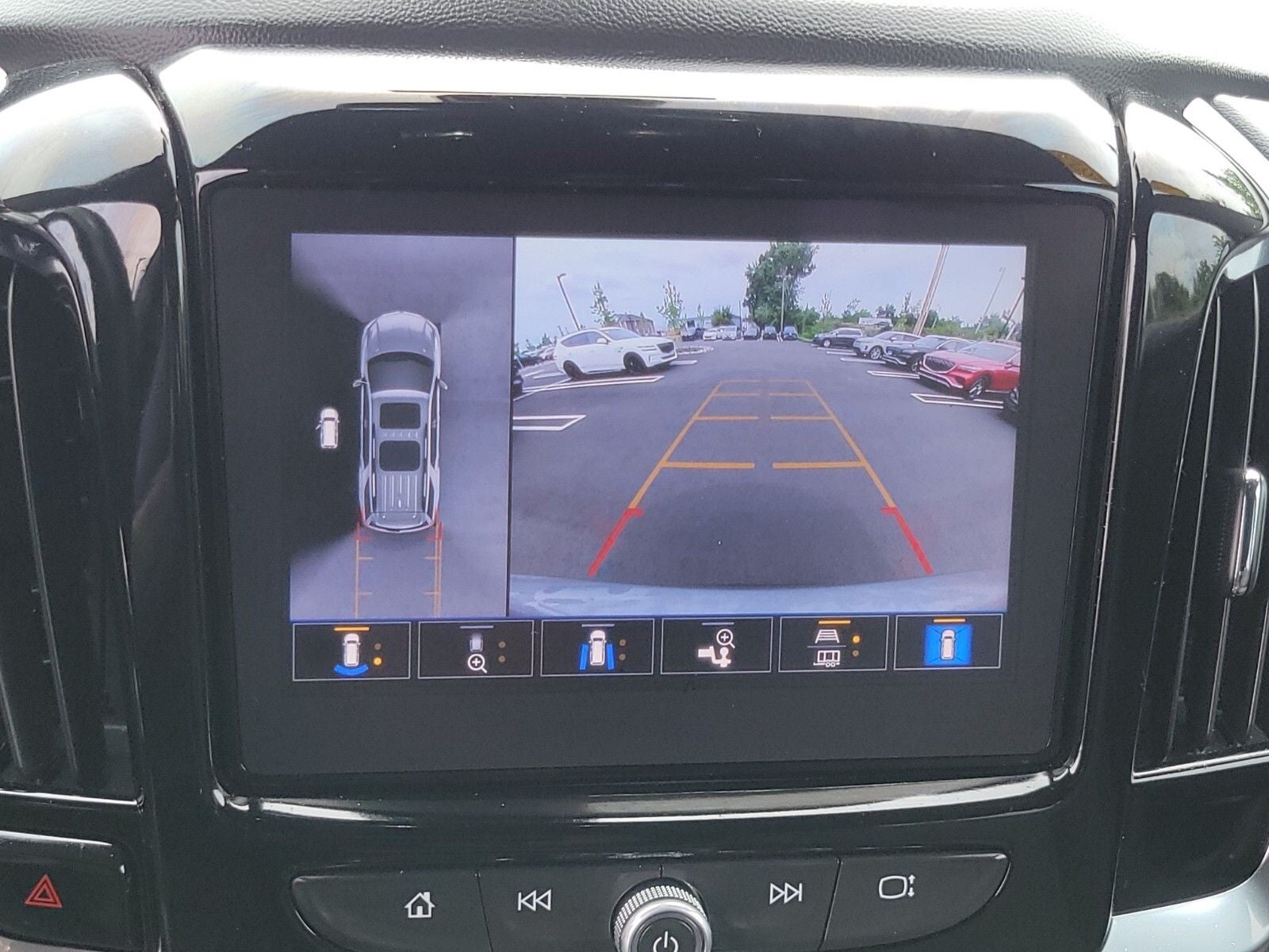 2023 Chevrolet Traverse LT 1LT