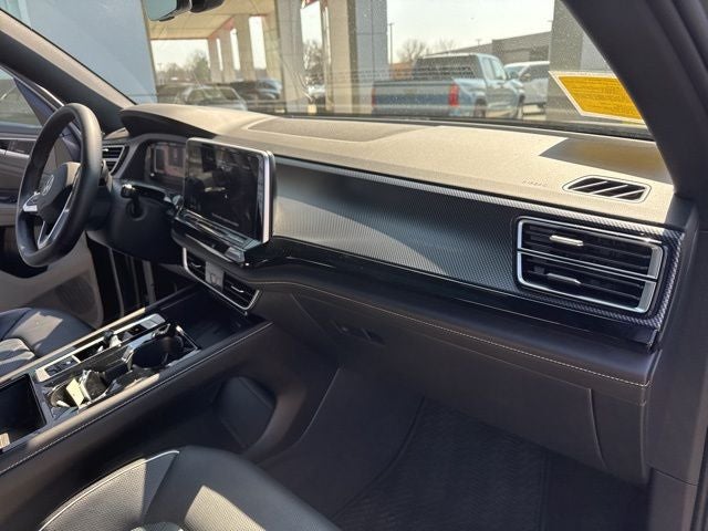 2025 Volkswagen Atlas Cross Sport 2.0T SEL Premium R-Line
