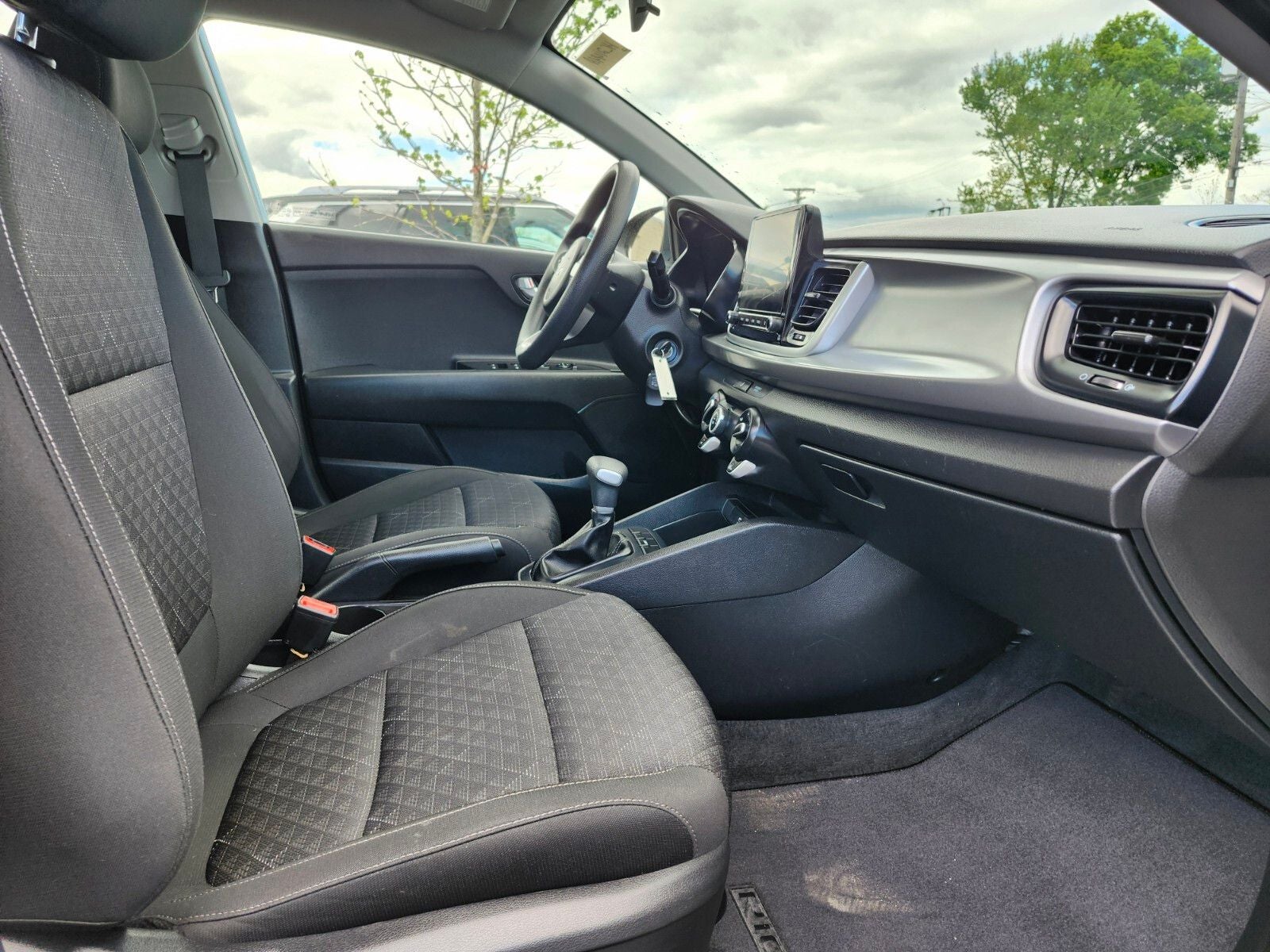 2022 Kia Rio LX