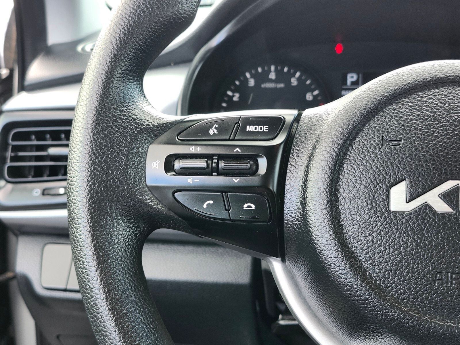 2022 Kia Rio LX