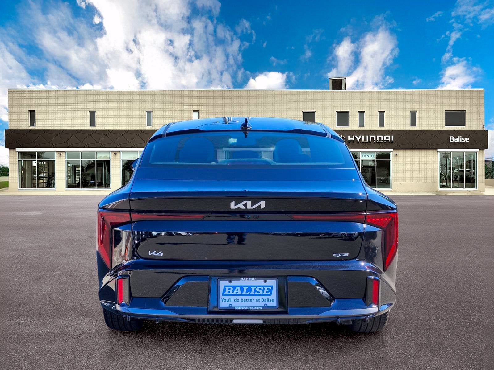2025 Kia K4 GT-Line