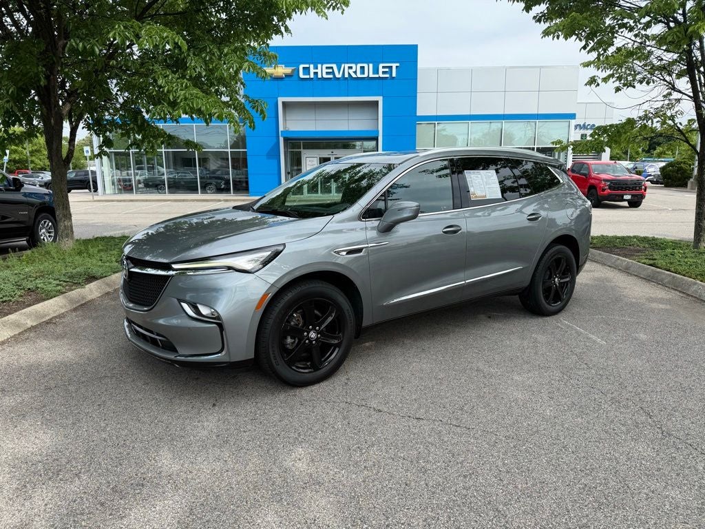 2023 Buick Enclave Essence
