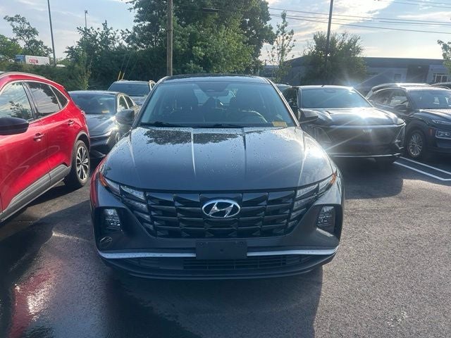 2022 Hyundai TUCSON SE