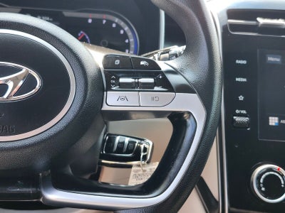 2022 Hyundai TUCSON SE