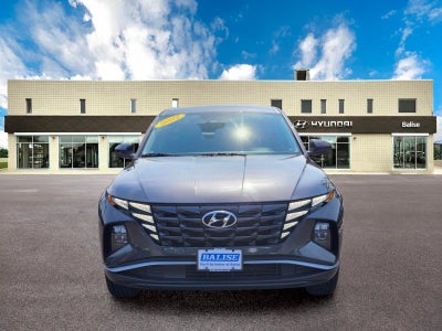 2022 Hyundai TUCSON SE