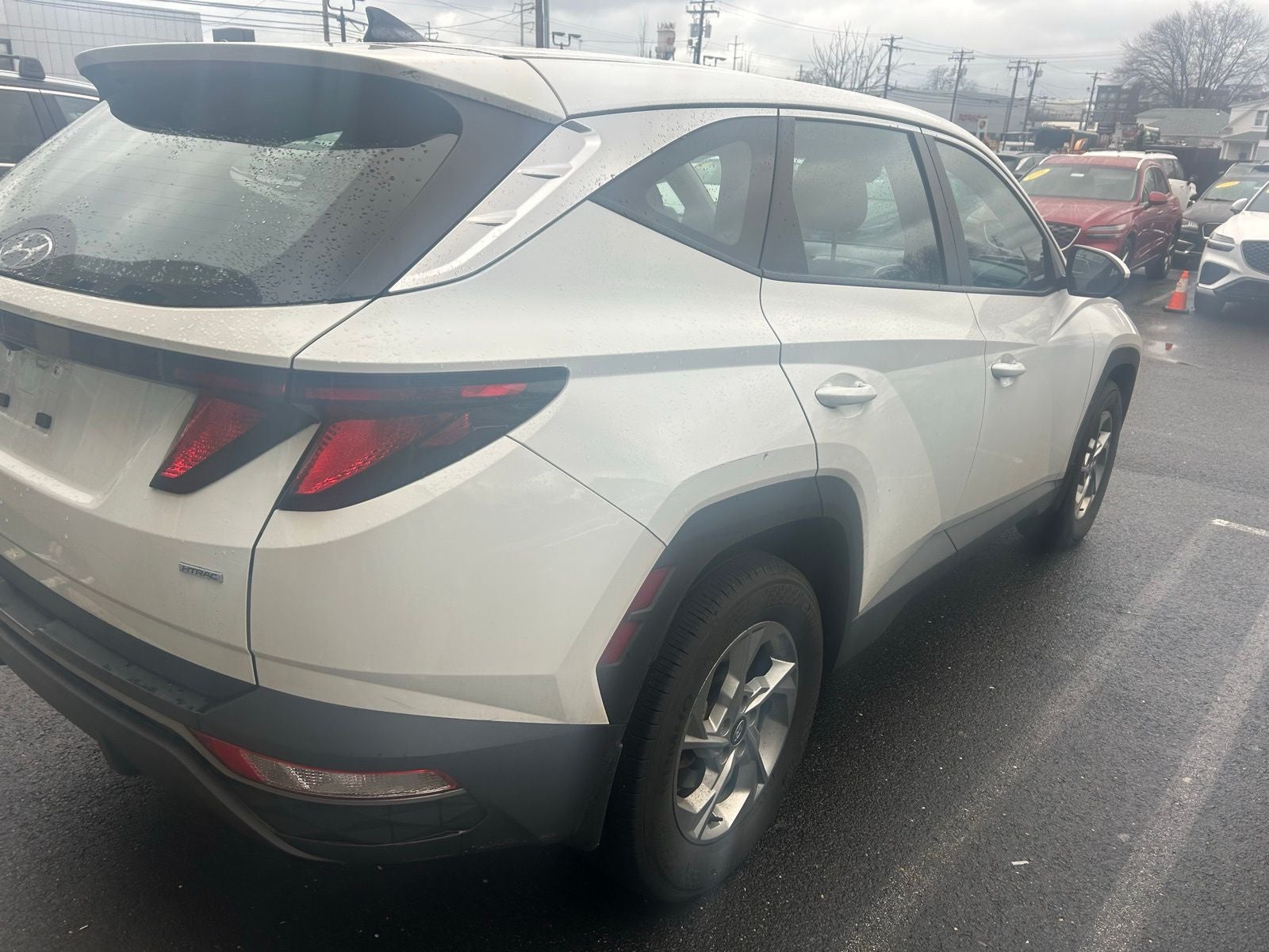 2023 Hyundai TUCSON SE