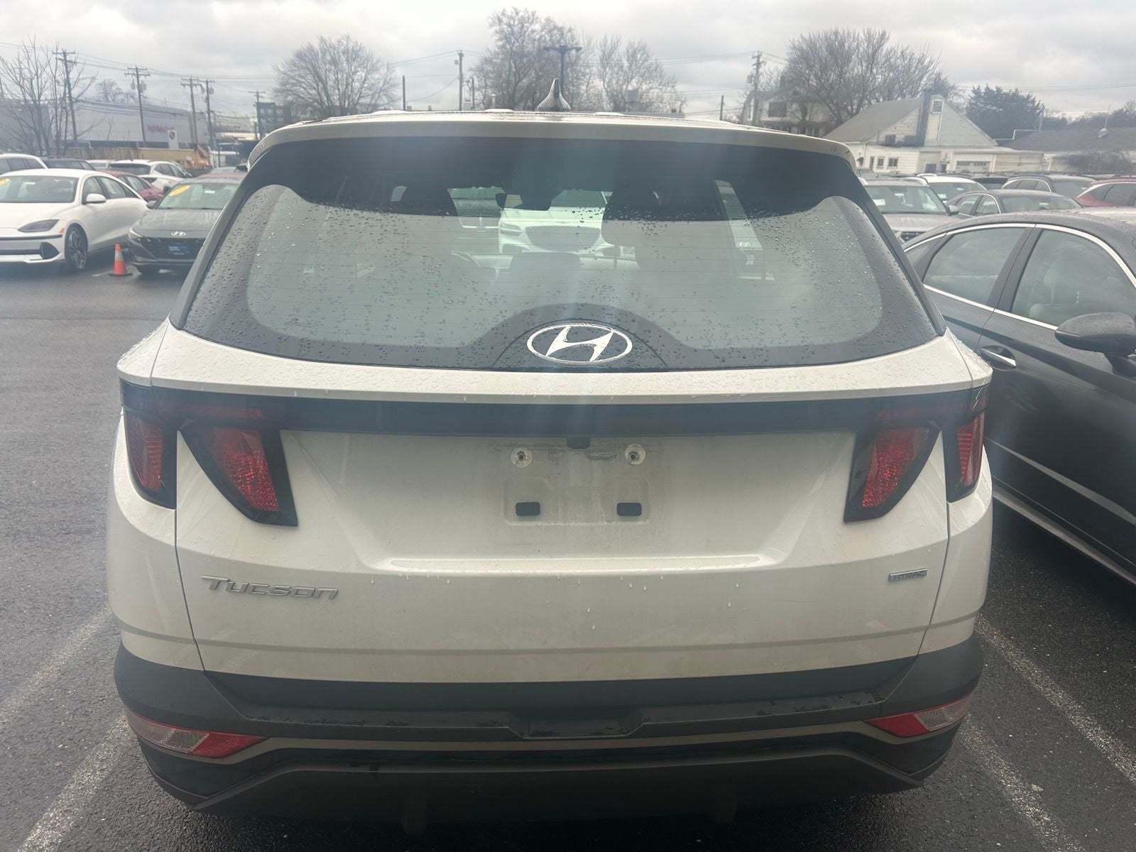 2023 Hyundai TUCSON SE