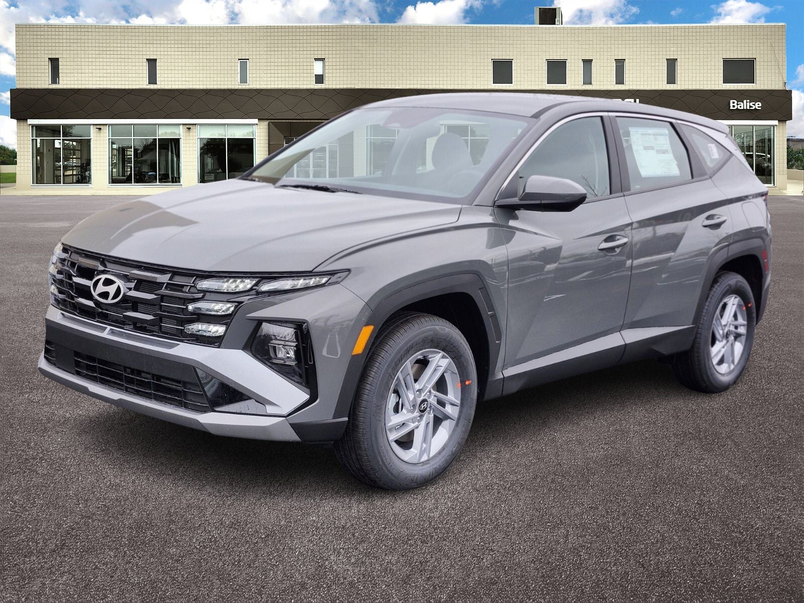 2026 Hyundai TUCSON SE