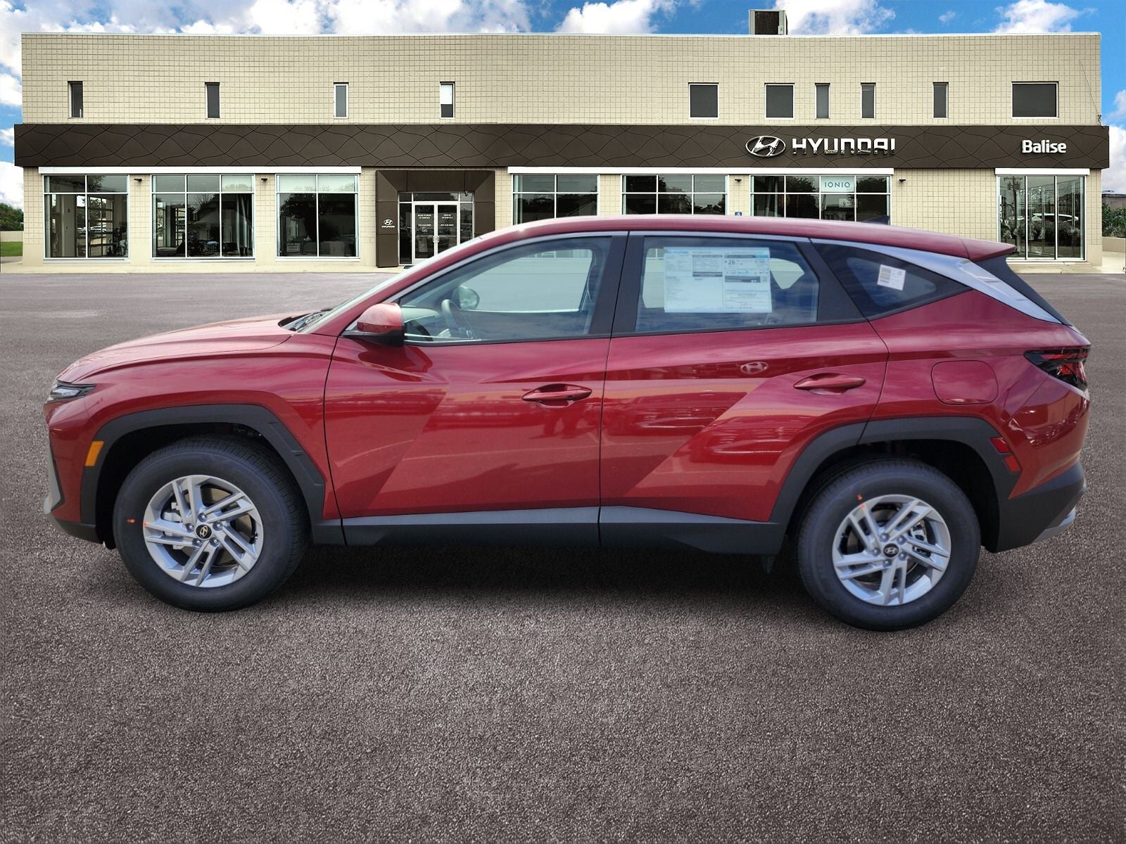 2026 Hyundai TUCSON SE