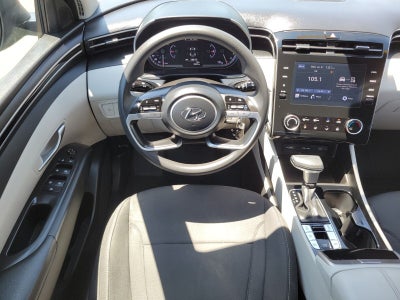 2024 Hyundai TUCSON SE
