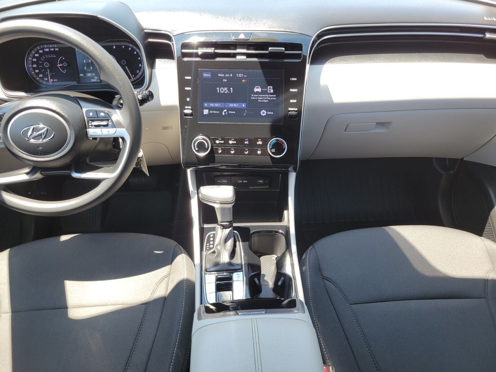 2024 Hyundai TUCSON SE