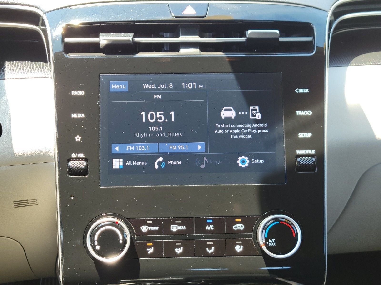 2024 Hyundai TUCSON SE