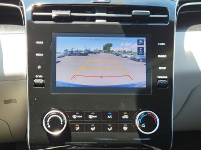 2024 Hyundai TUCSON SE