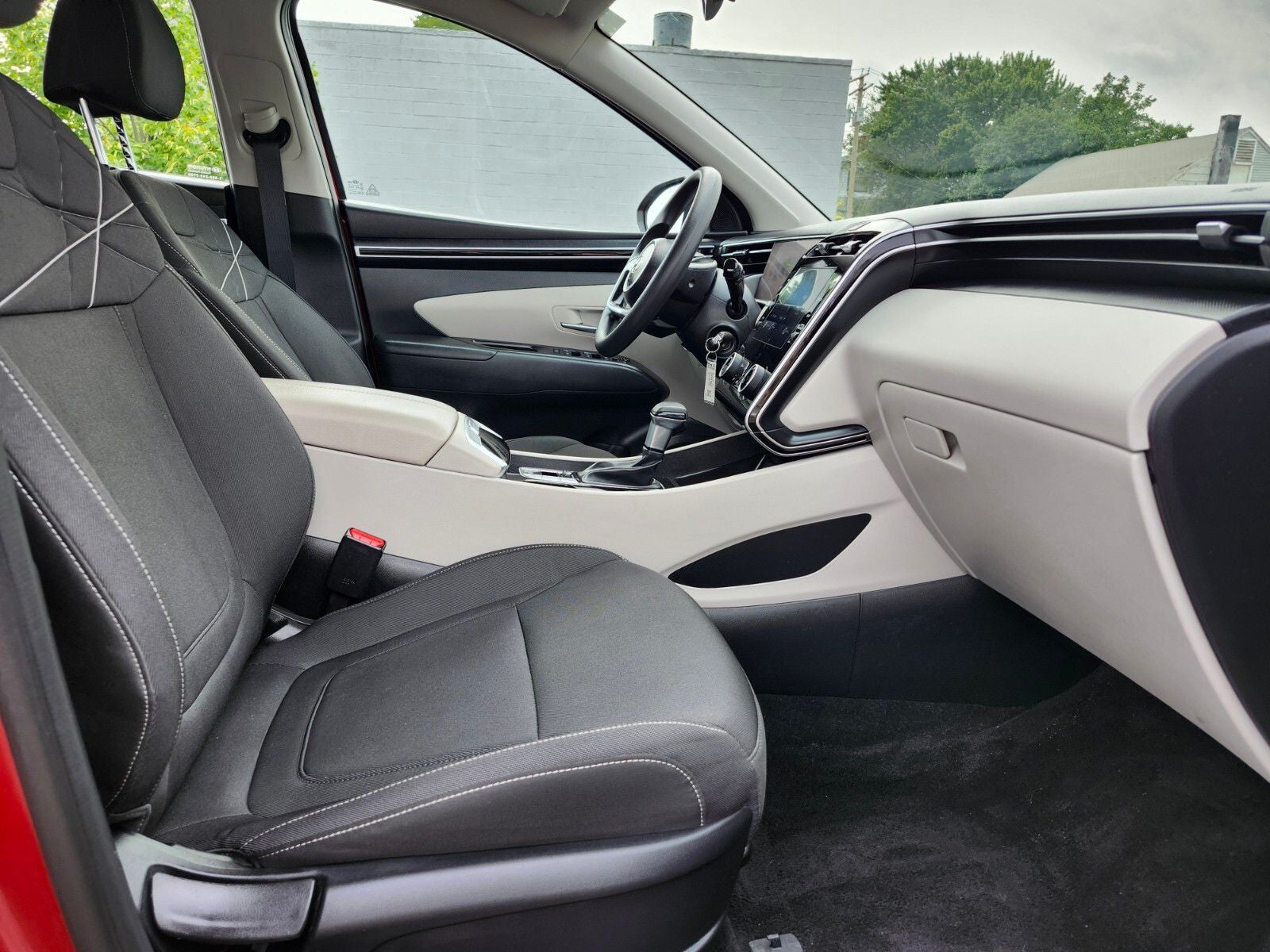 2024 Hyundai TUCSON SE