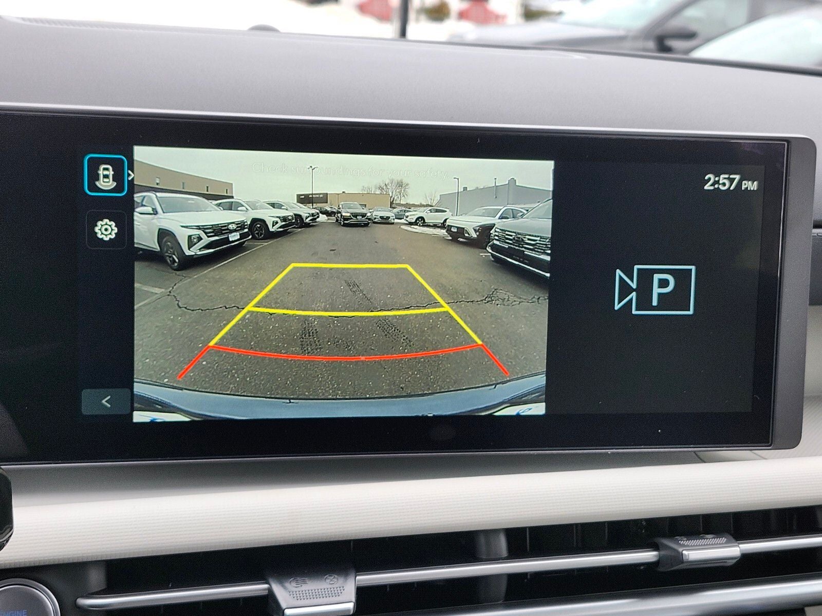 2026 Hyundai TUCSON SE