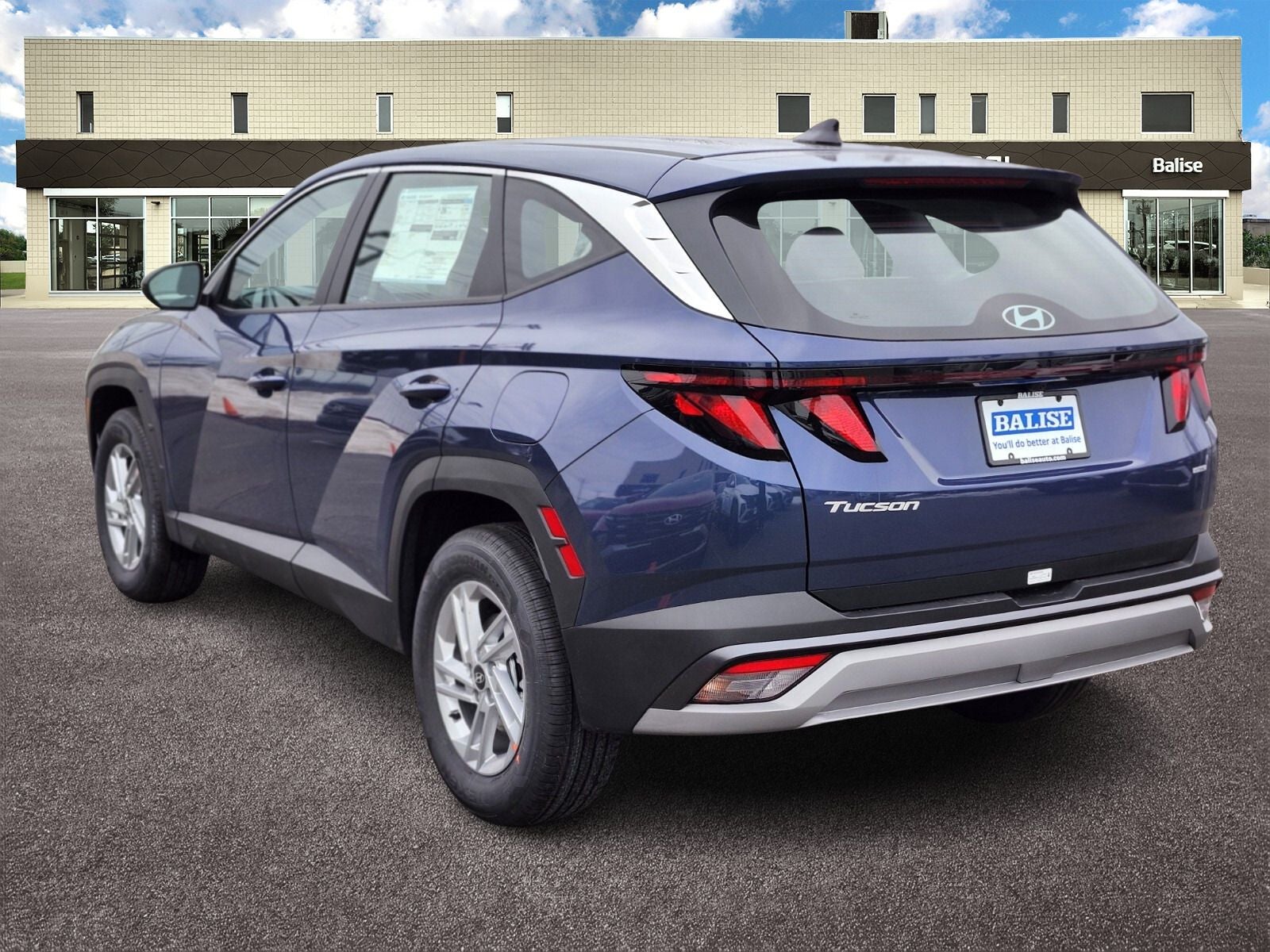 2026 Hyundai TUCSON SE