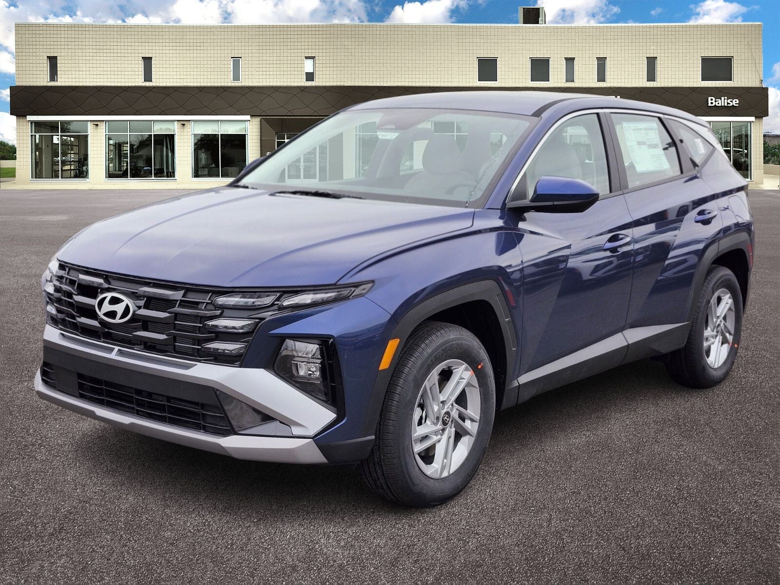 2026 Hyundai TUCSON SE