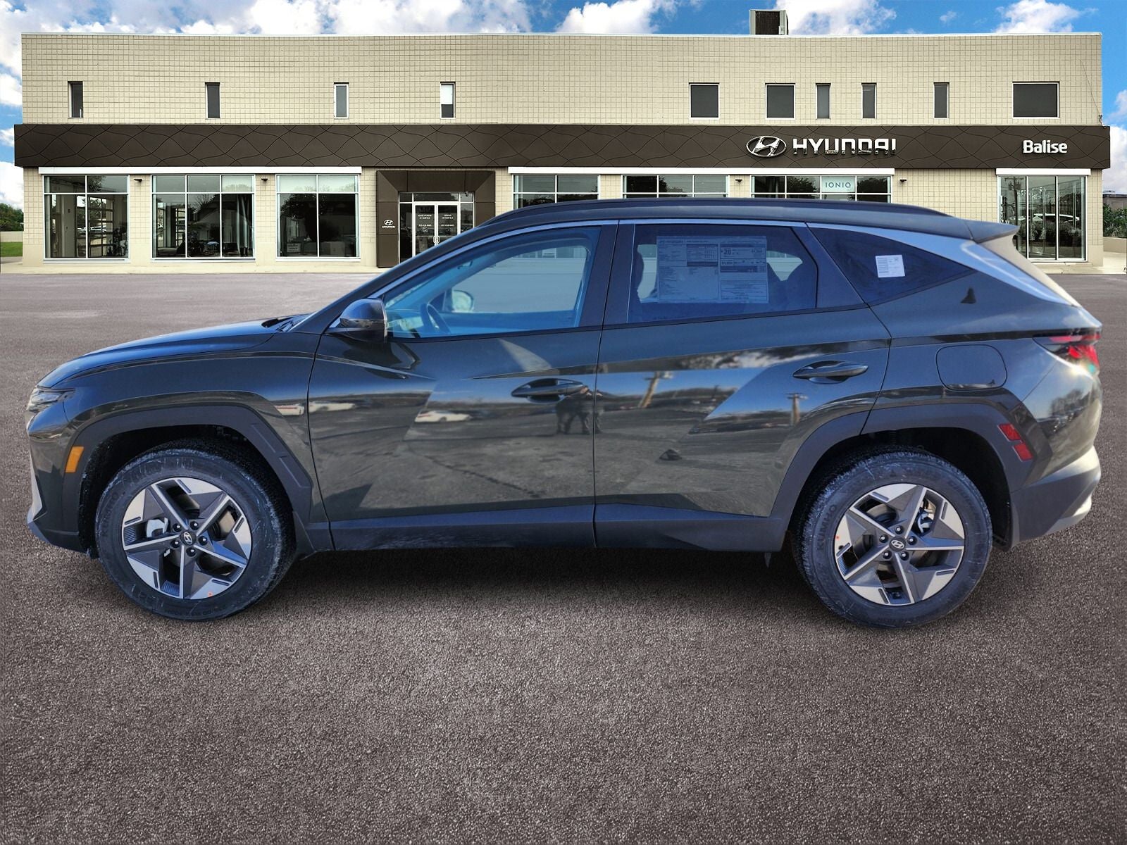 2026 Hyundai TUCSON SEL