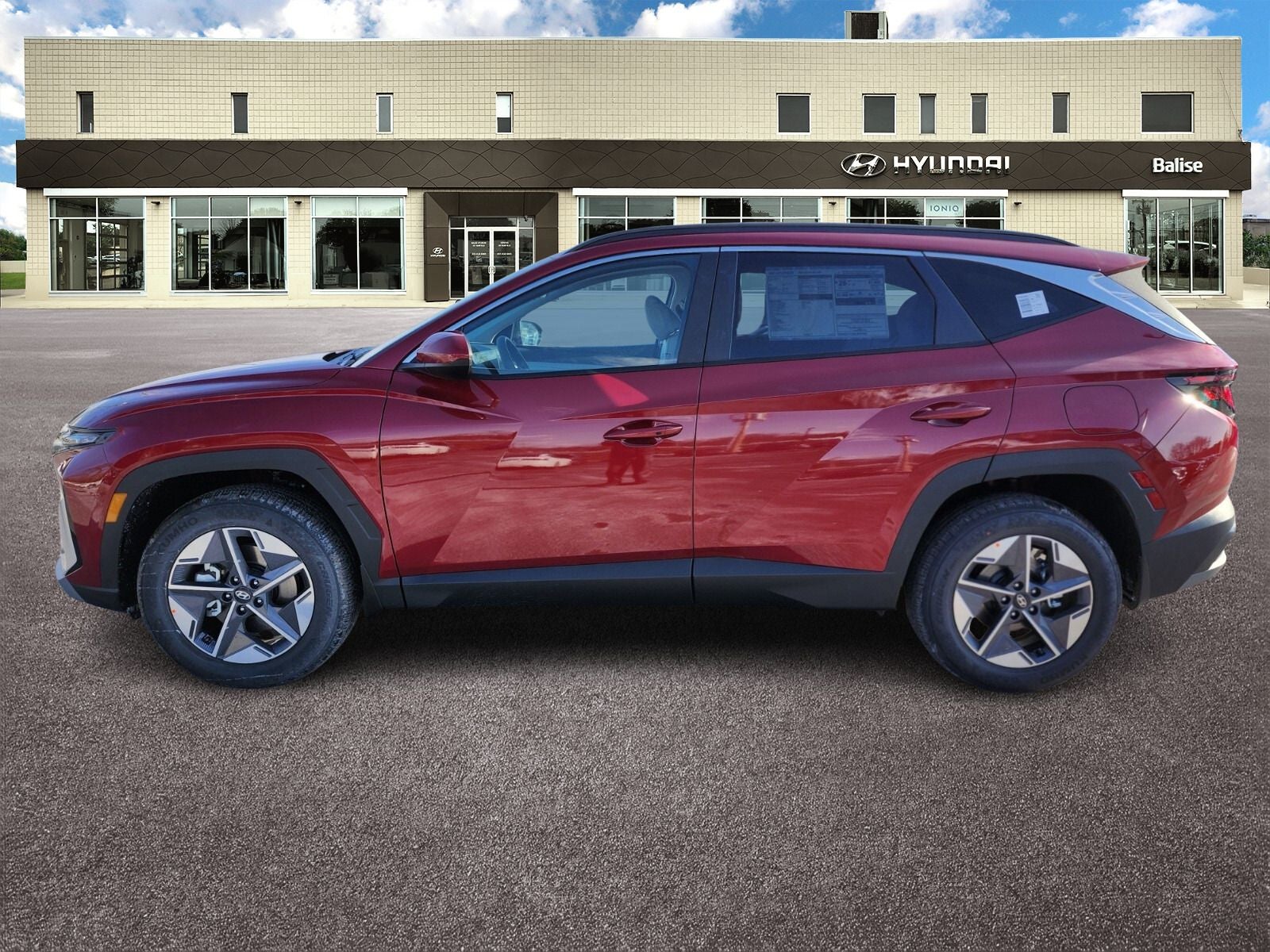 2026 Hyundai TUCSON SEL