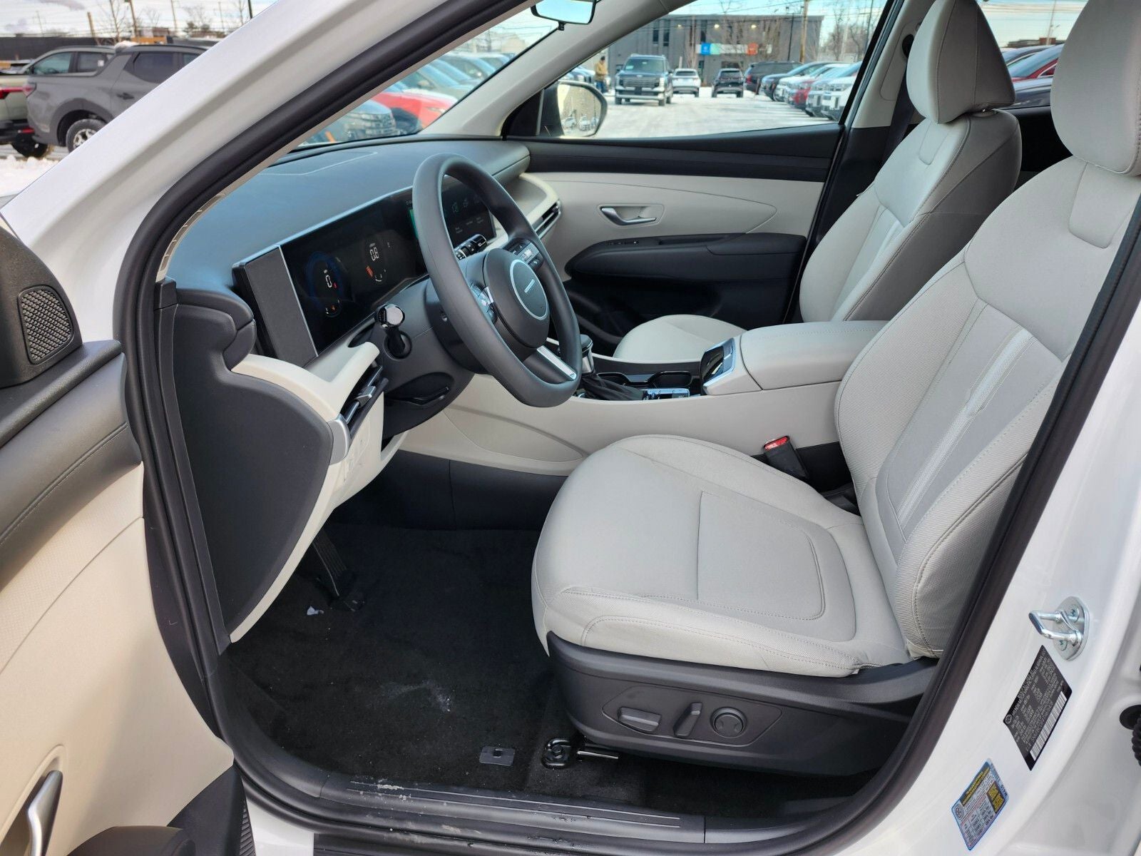 2026 Hyundai TUCSON SEL