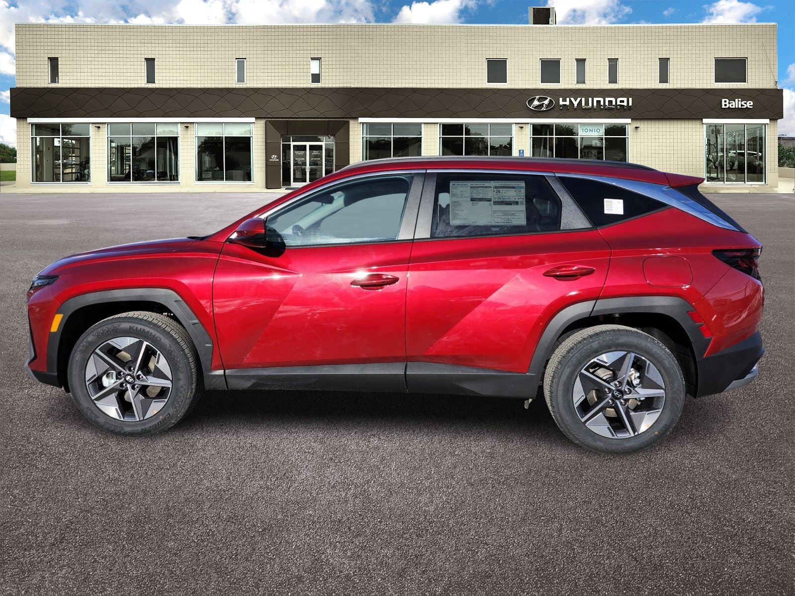 2026 Hyundai TUCSON SEL