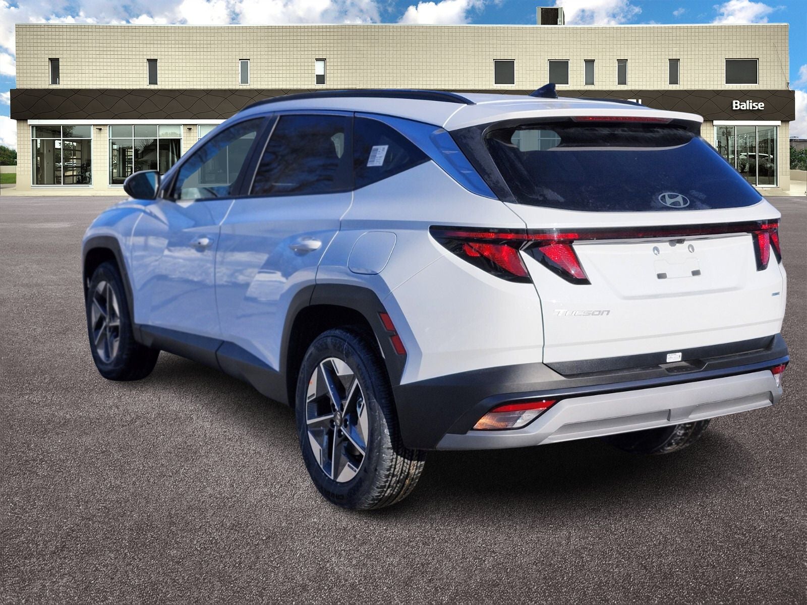 2026 Hyundai TUCSON SEL