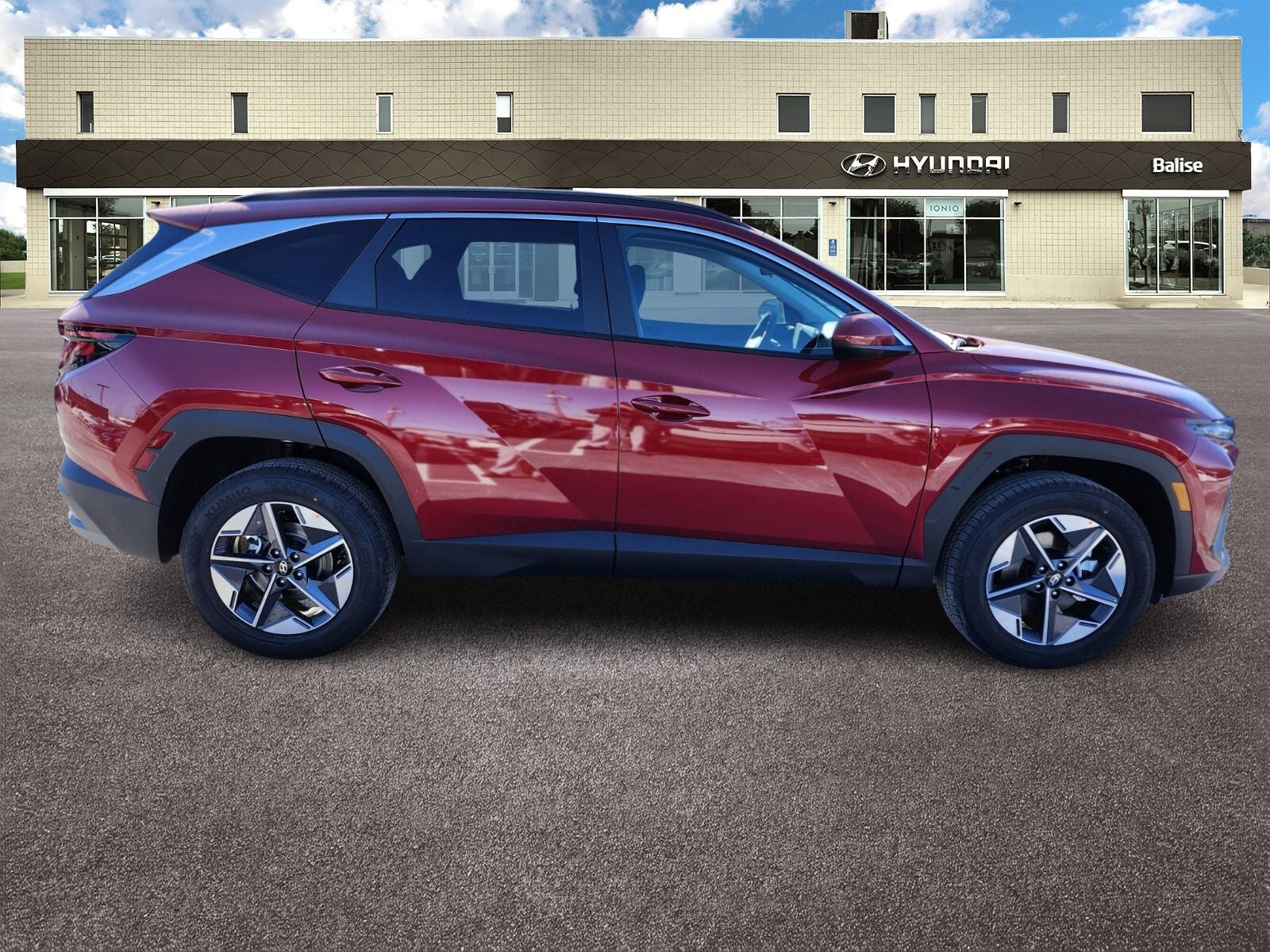 2026 Hyundai TUCSON SEL