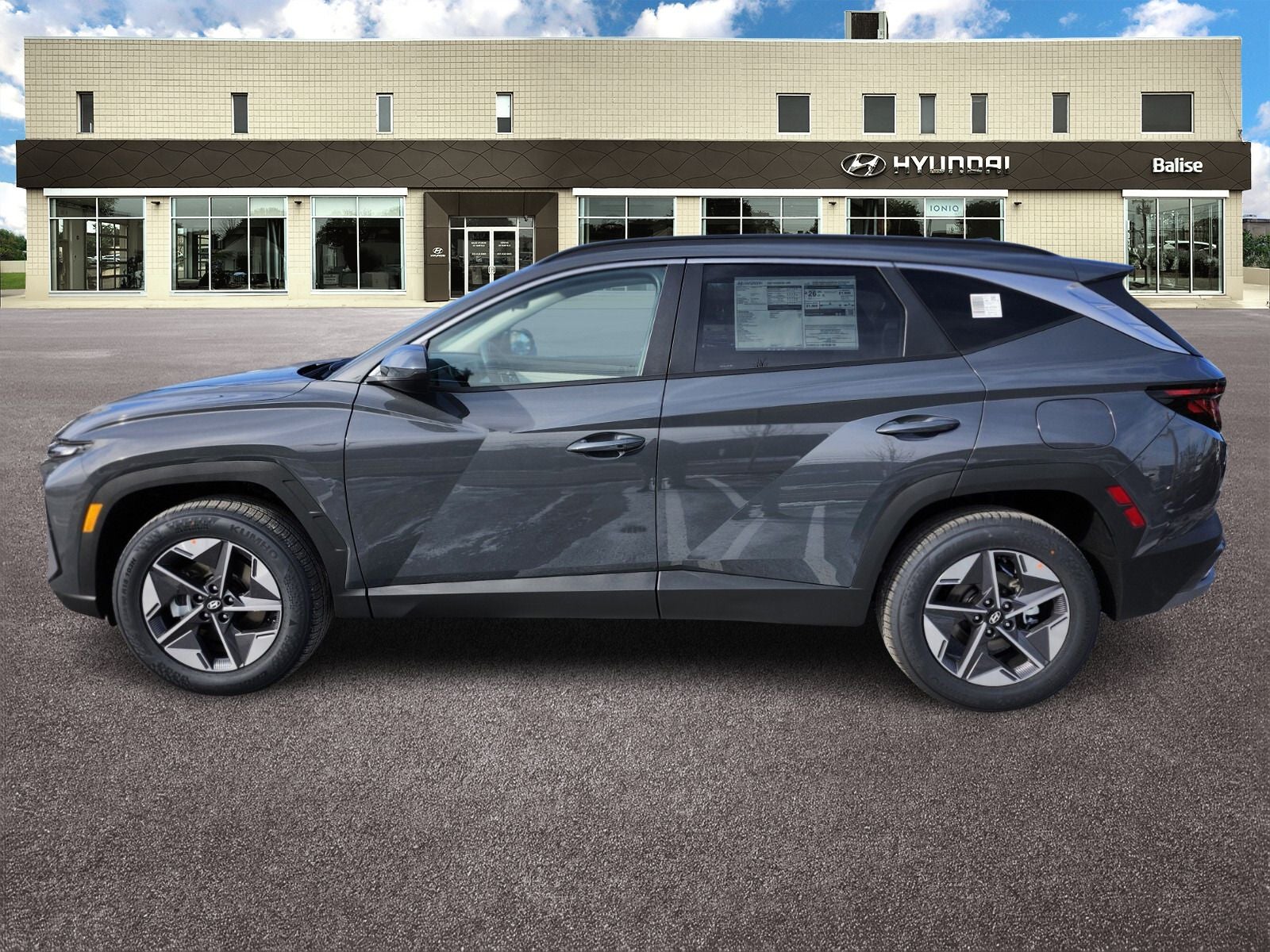 2026 Hyundai TUCSON SEL