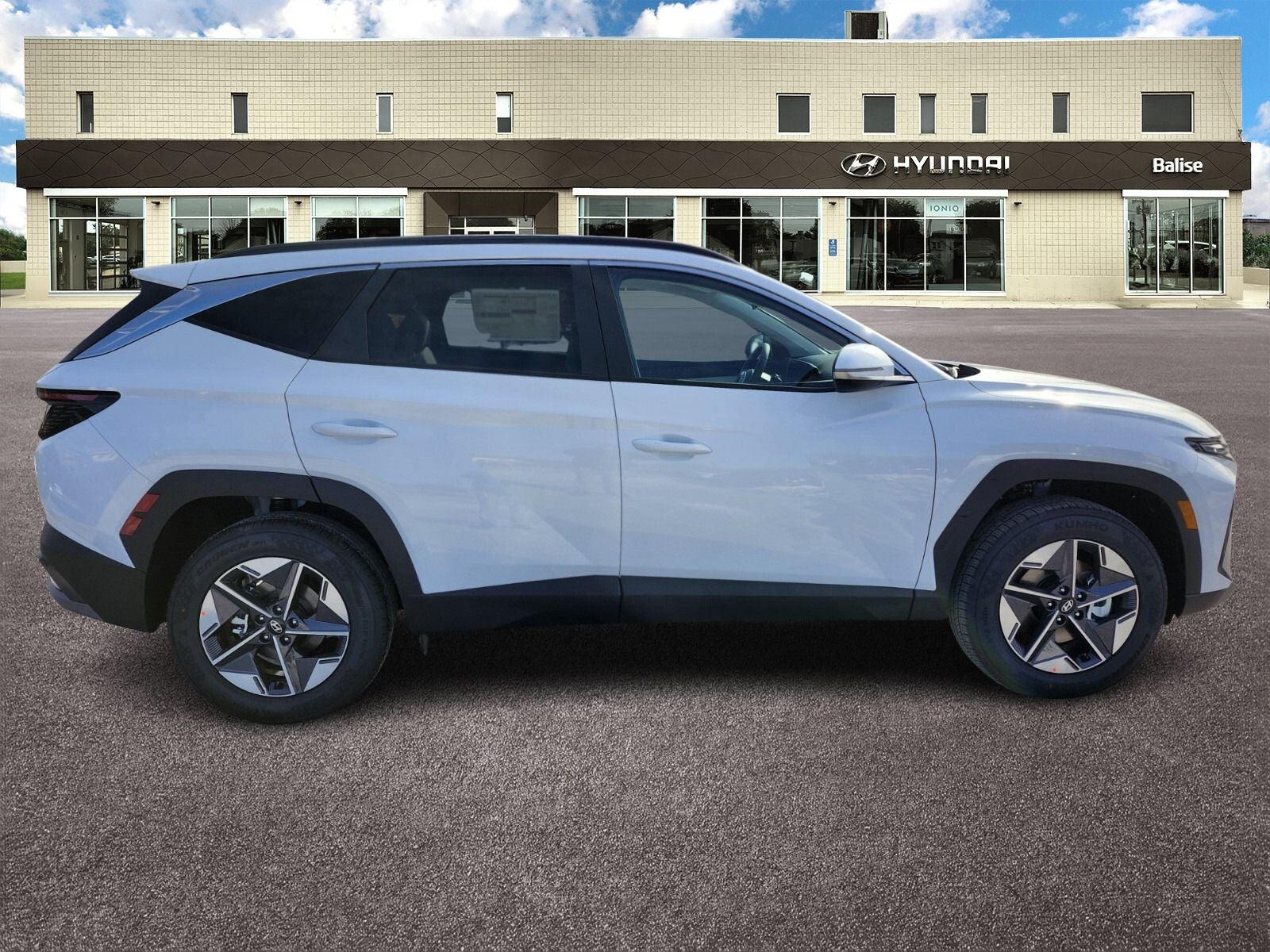 2026 Hyundai TUCSON SEL Premium