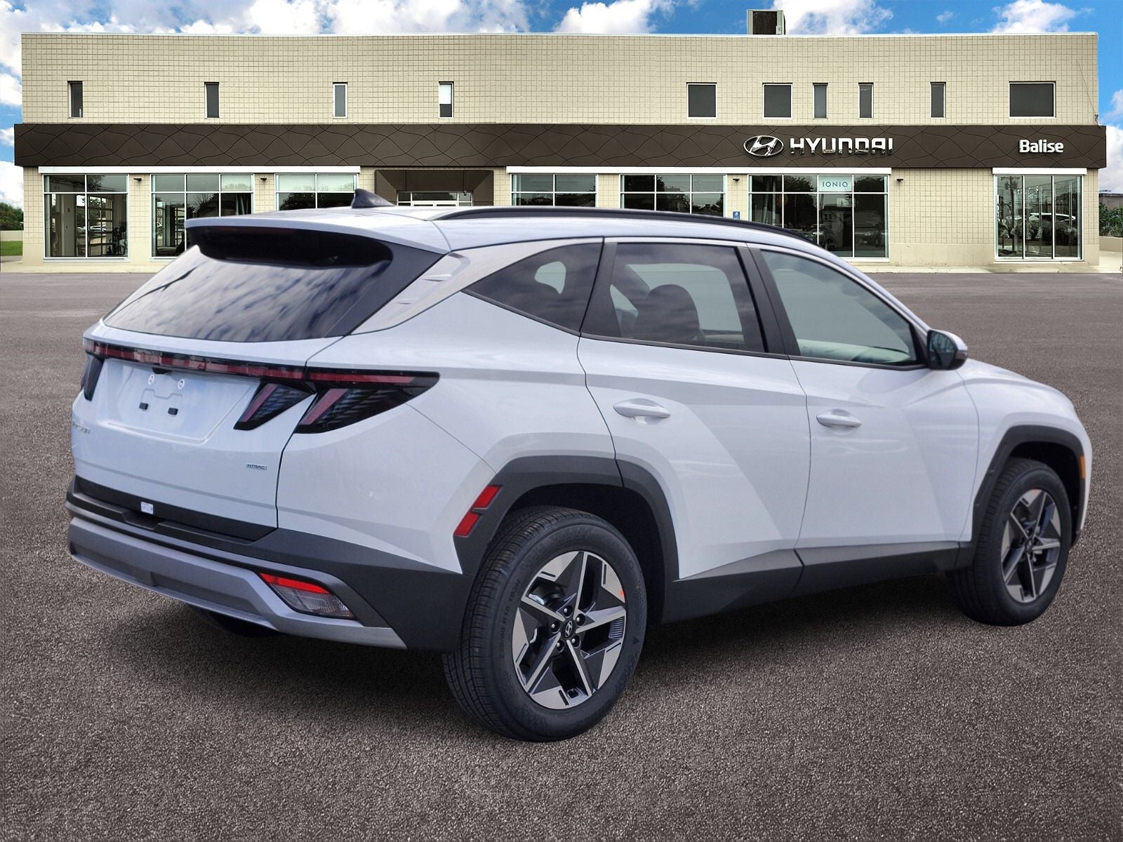 2026 Hyundai TUCSON SEL Premium