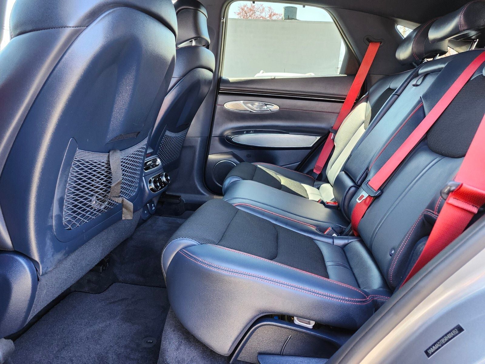 2024 Genesis GV70 2.5T sport prestige