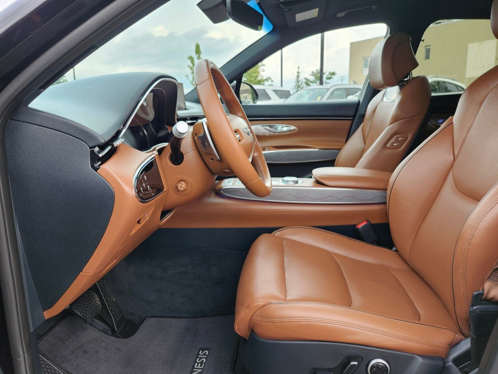 2025 Genesis GV70 2.5T