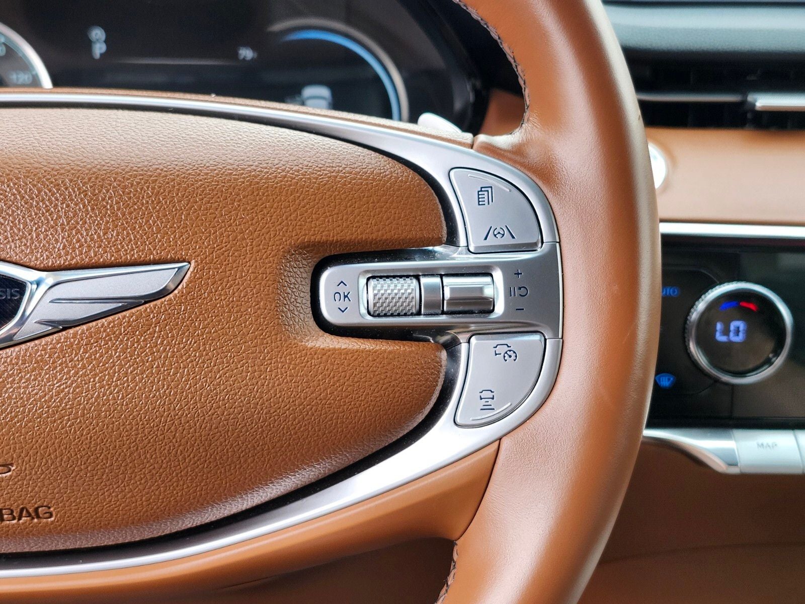 2025 Genesis GV70 2.5T ADVANCED
