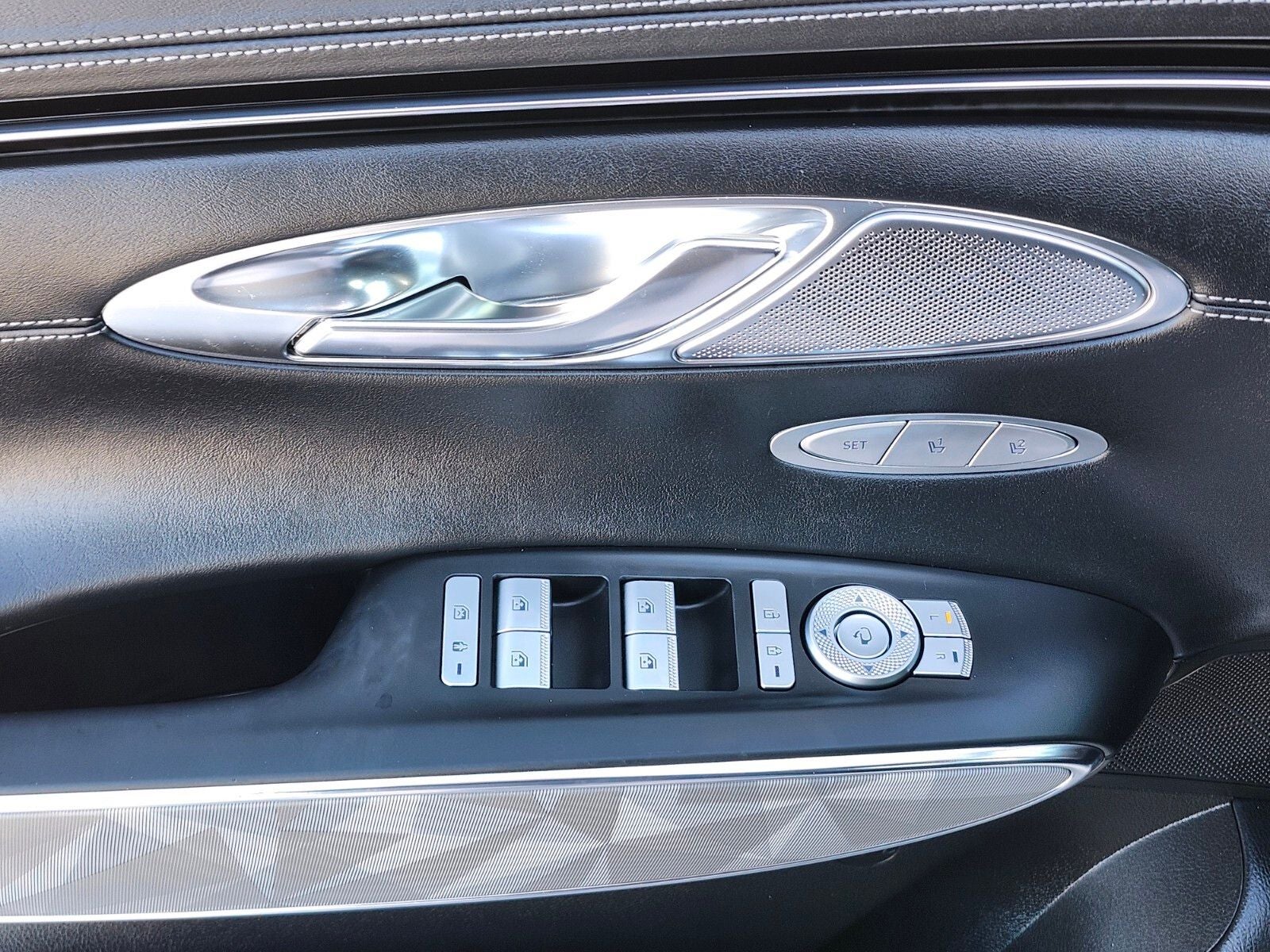 2025 Genesis GV70 3.5T Sport Advanced