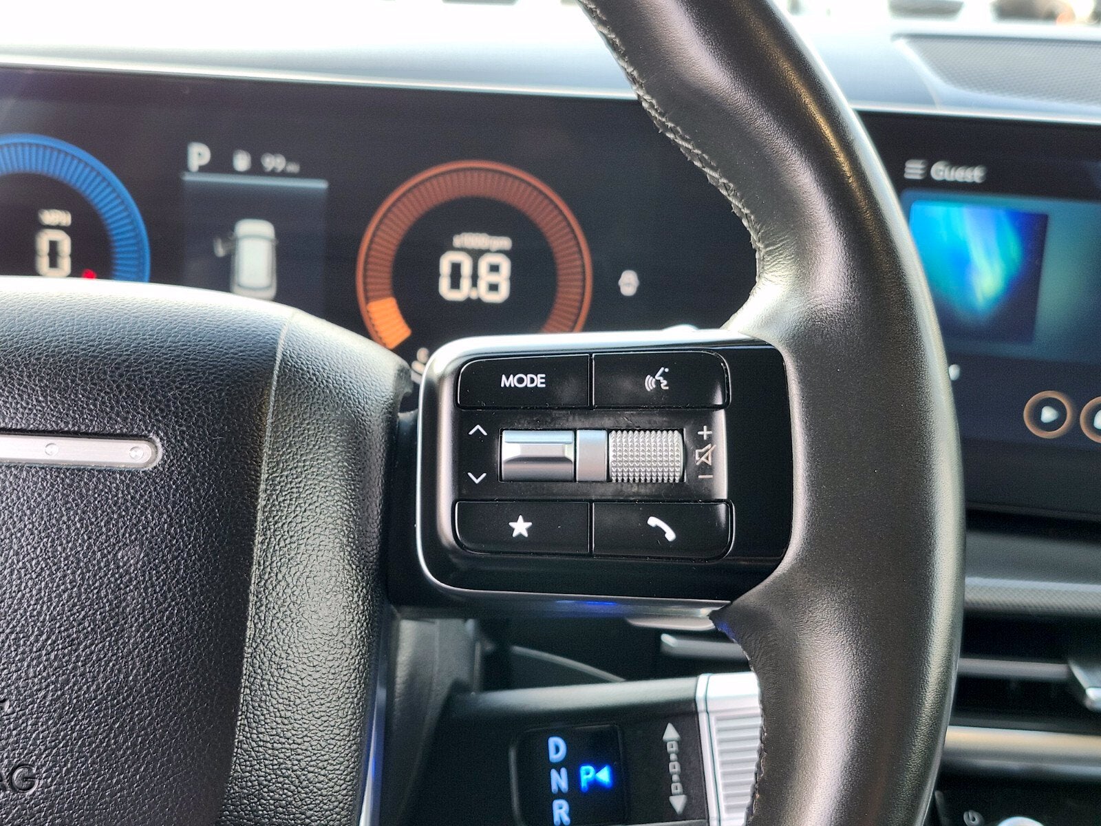 2024 Hyundai SANTA FE SE