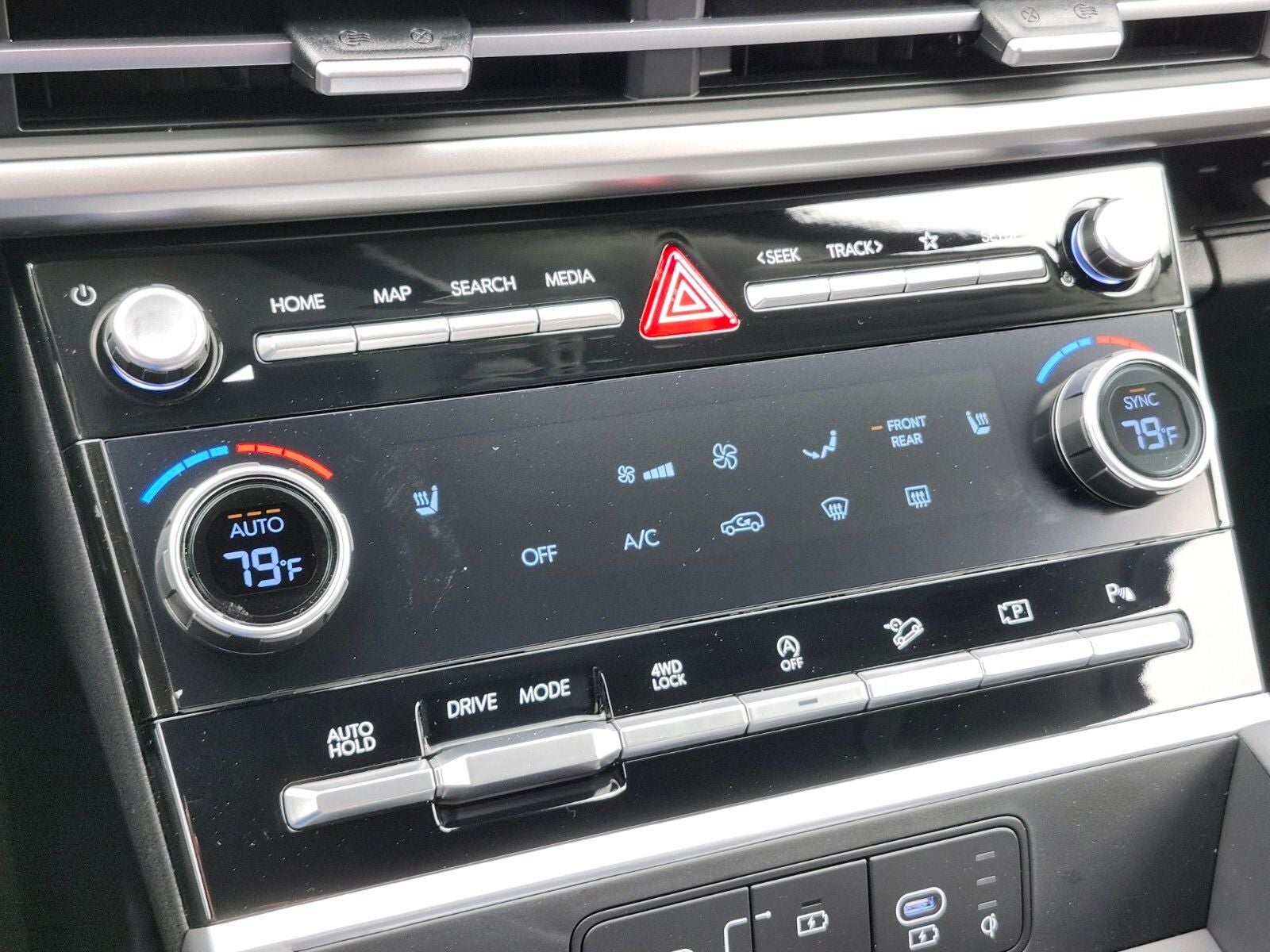 2026 Hyundai SANTA FE SEL