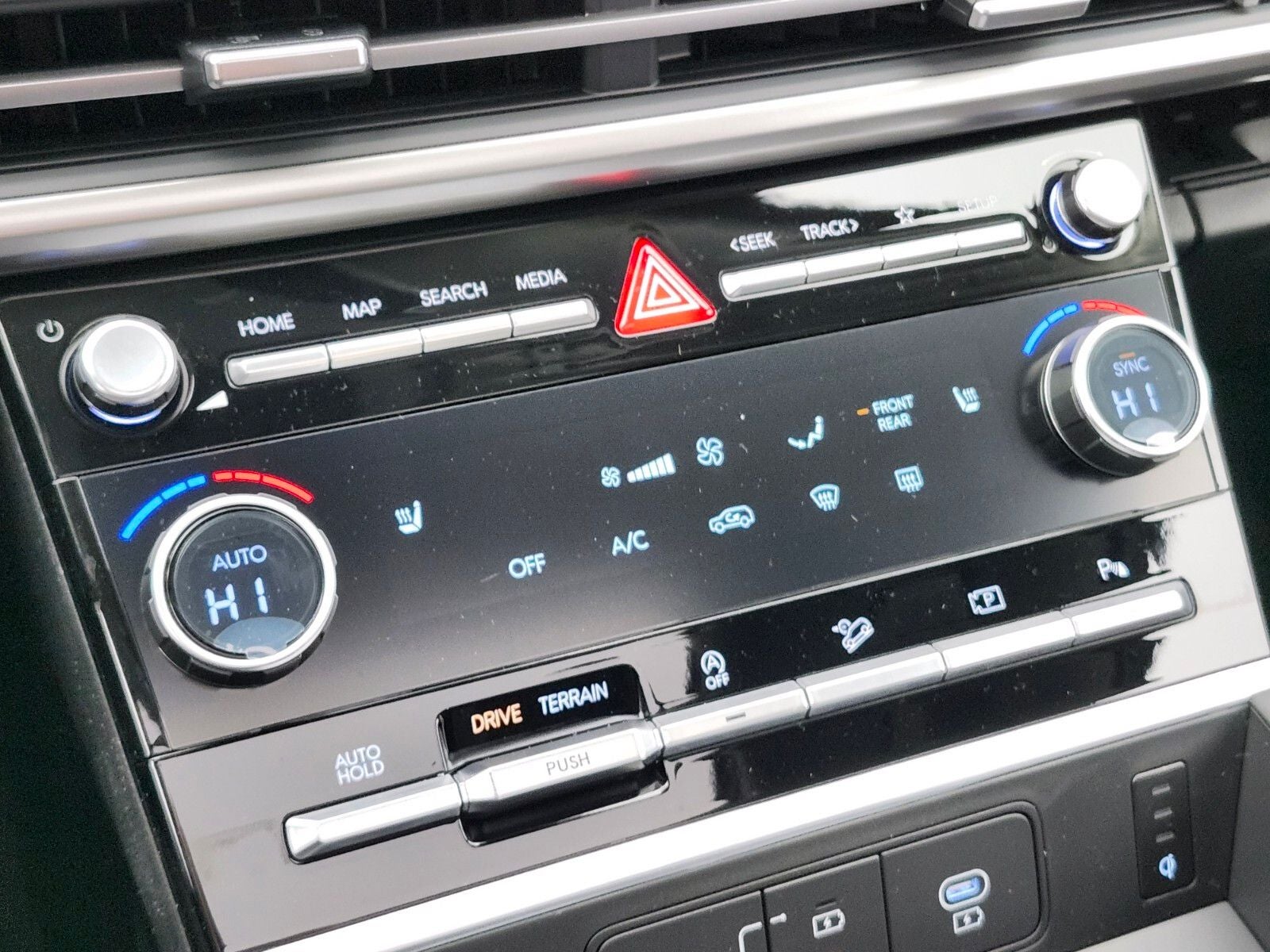 2026 Hyundai SANTA FE XRT