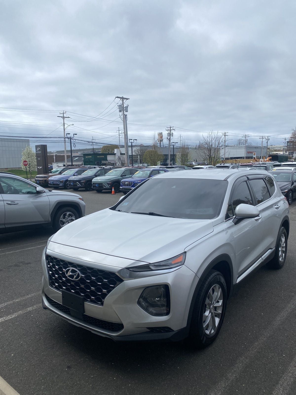 2019 Hyundai SANTA FE SE