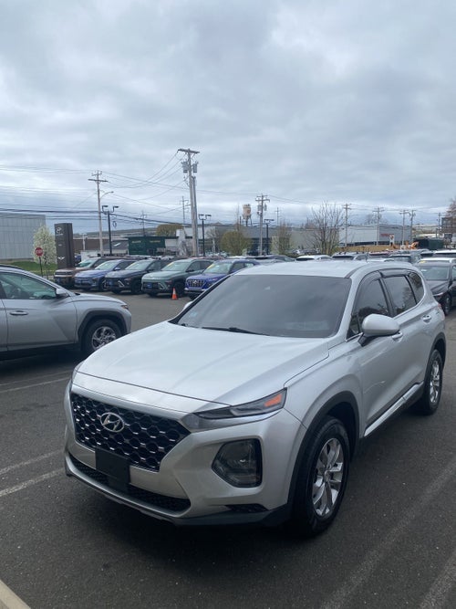 2019 Hyundai SANTA FE SE