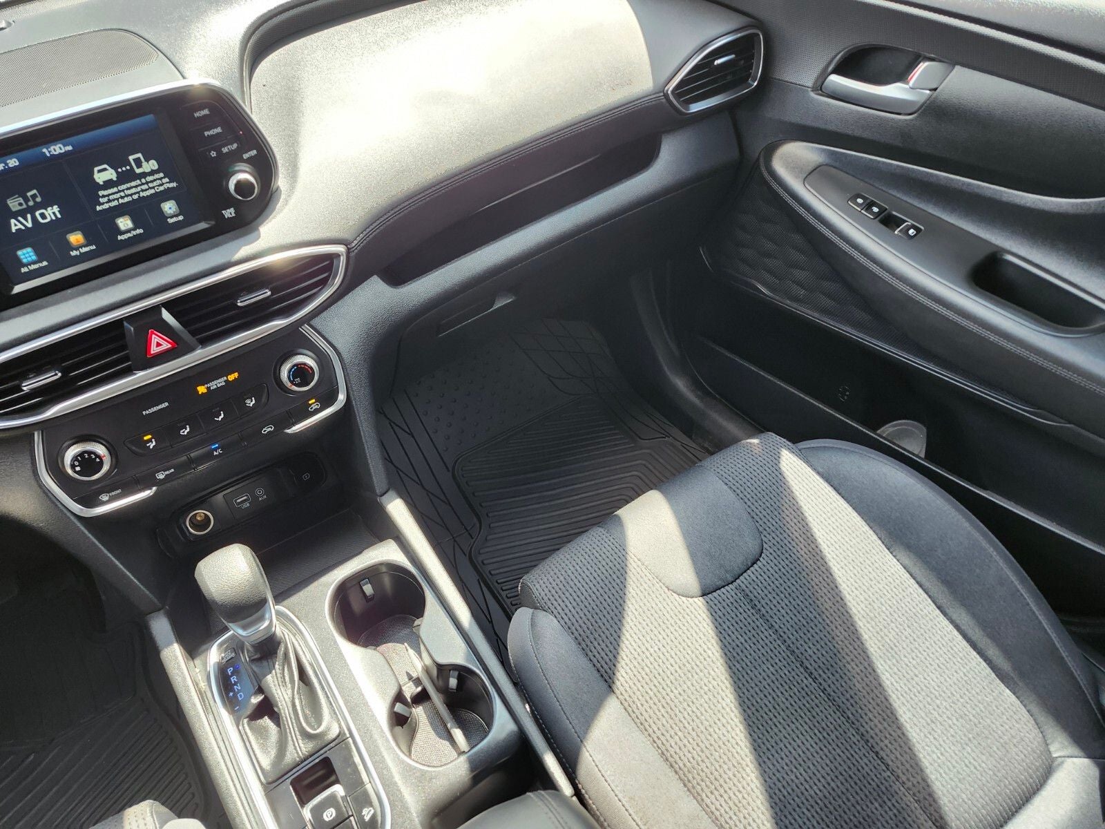 2019 Hyundai SANTA FE SE