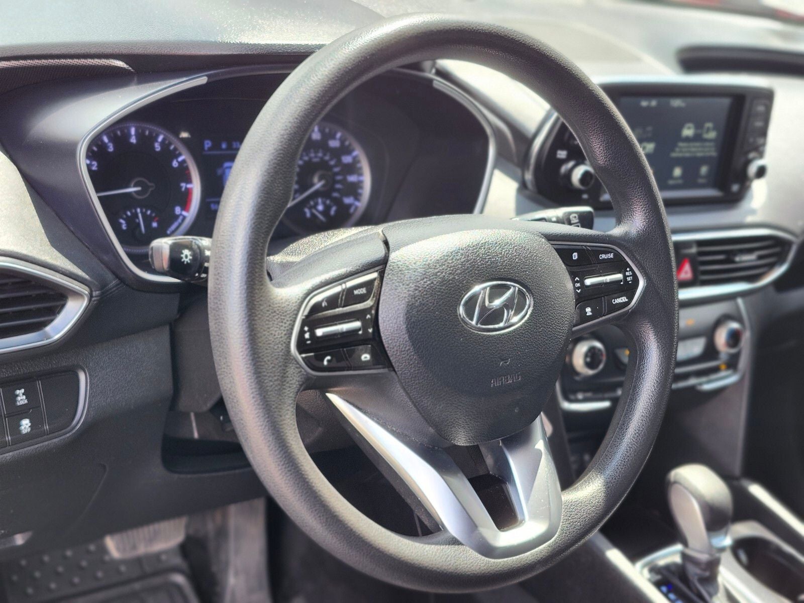 2019 Hyundai SANTA FE SE