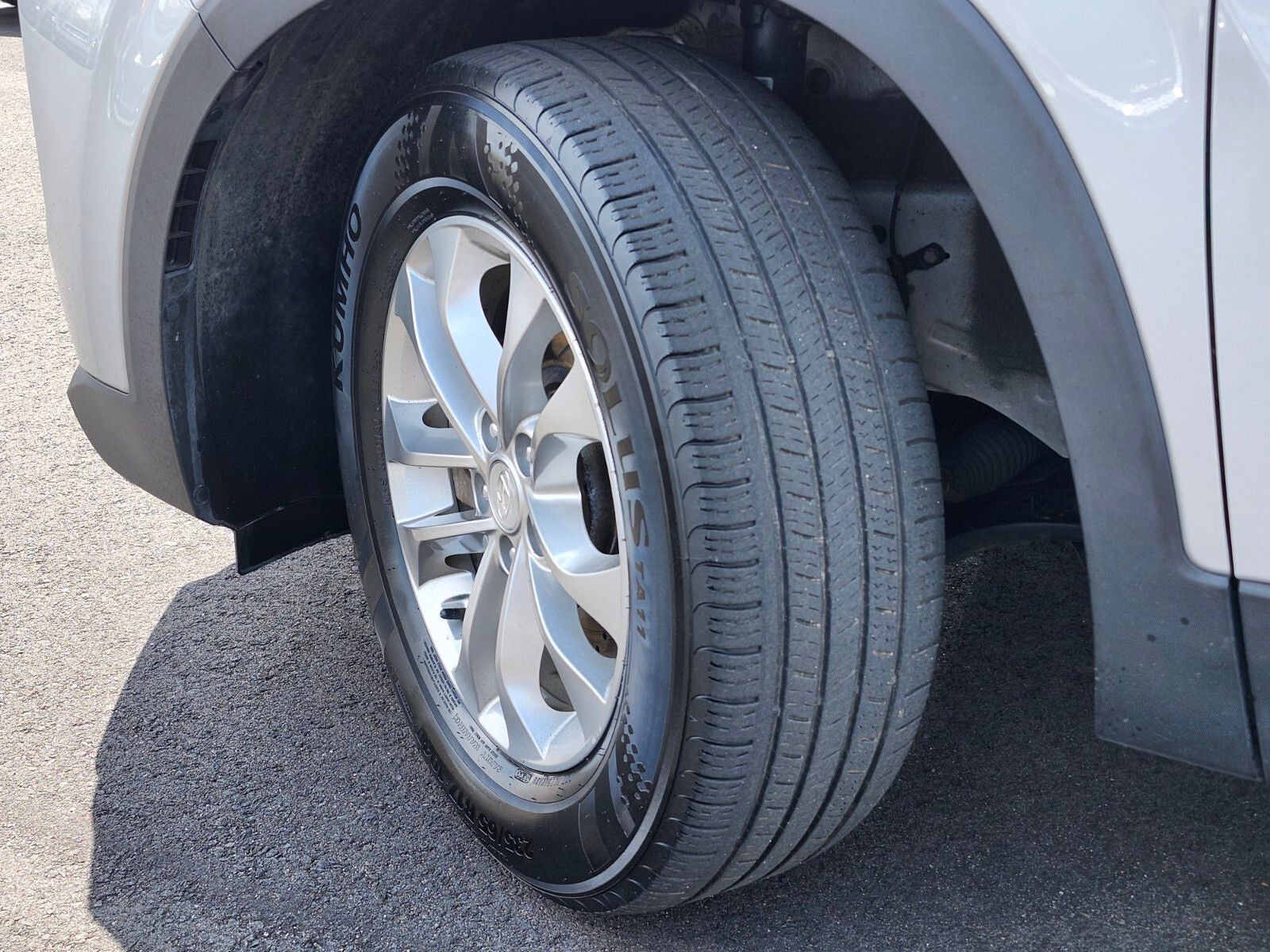 2019 Hyundai SANTA FE SE