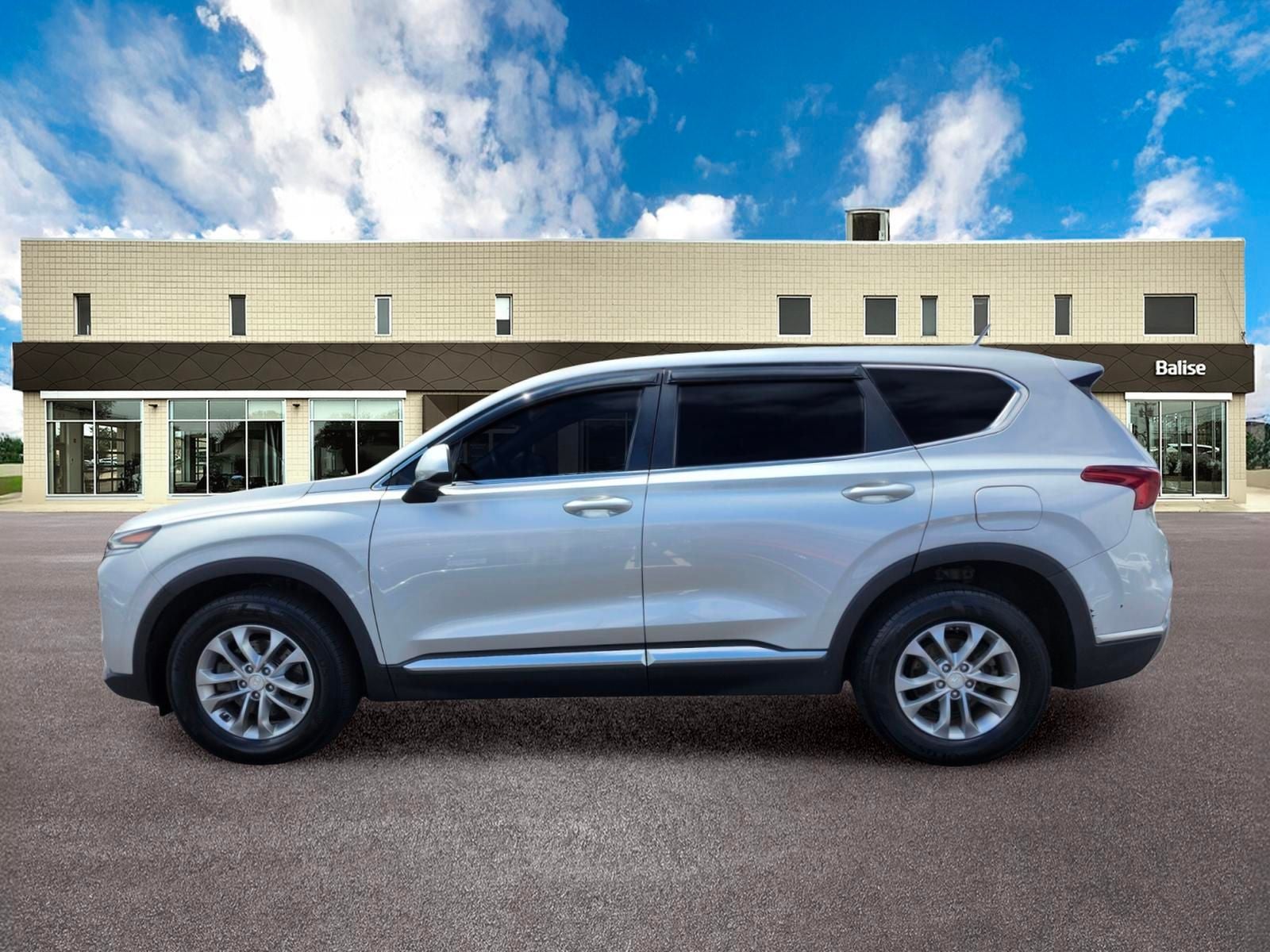 2019 Hyundai SANTA FE SE