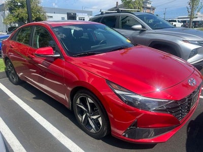 2021 Hyundai ELANTRA SEL