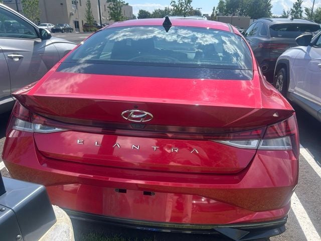 2021 Hyundai ELANTRA SEL