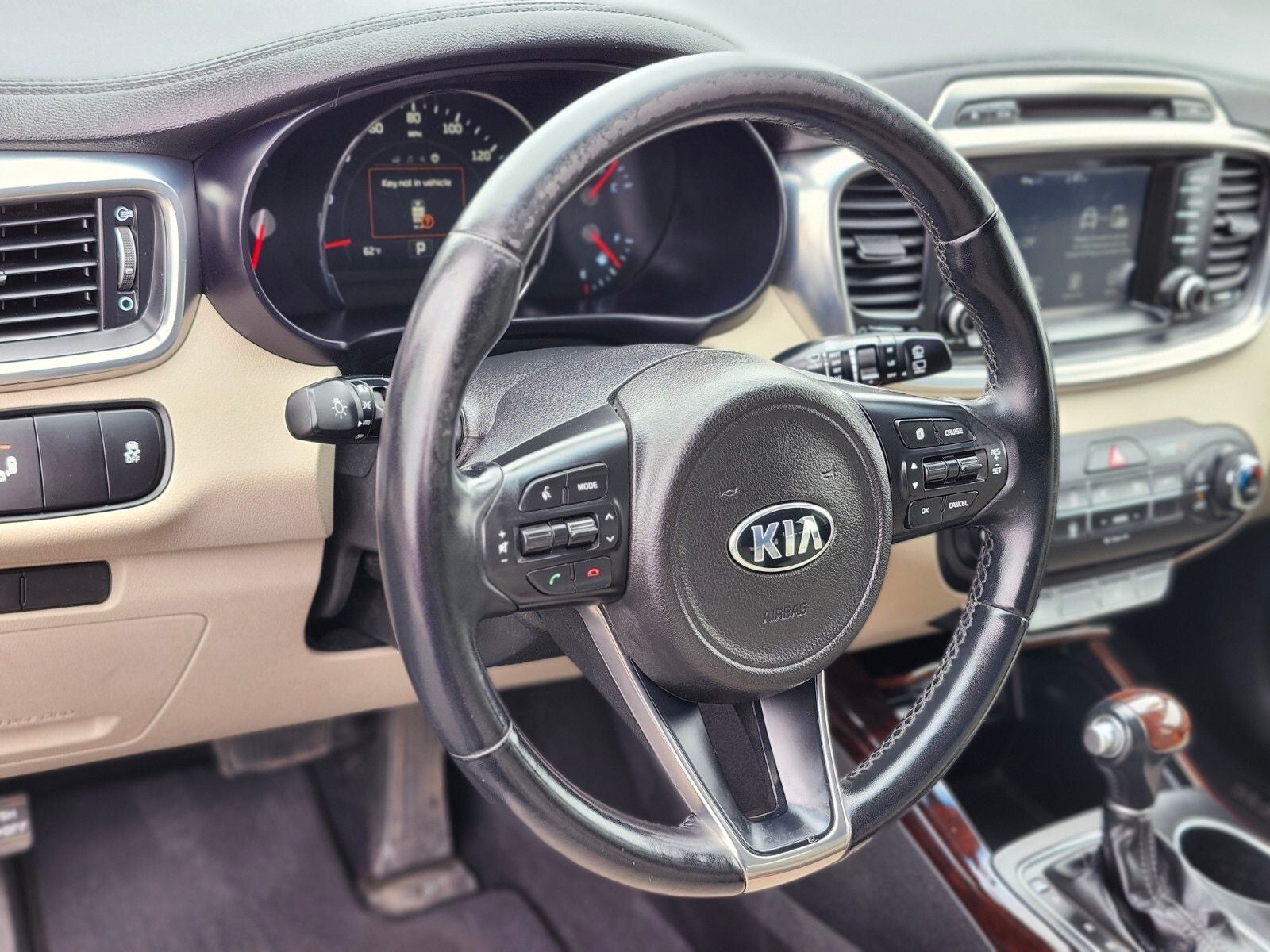 2017 Kia Sorento EX