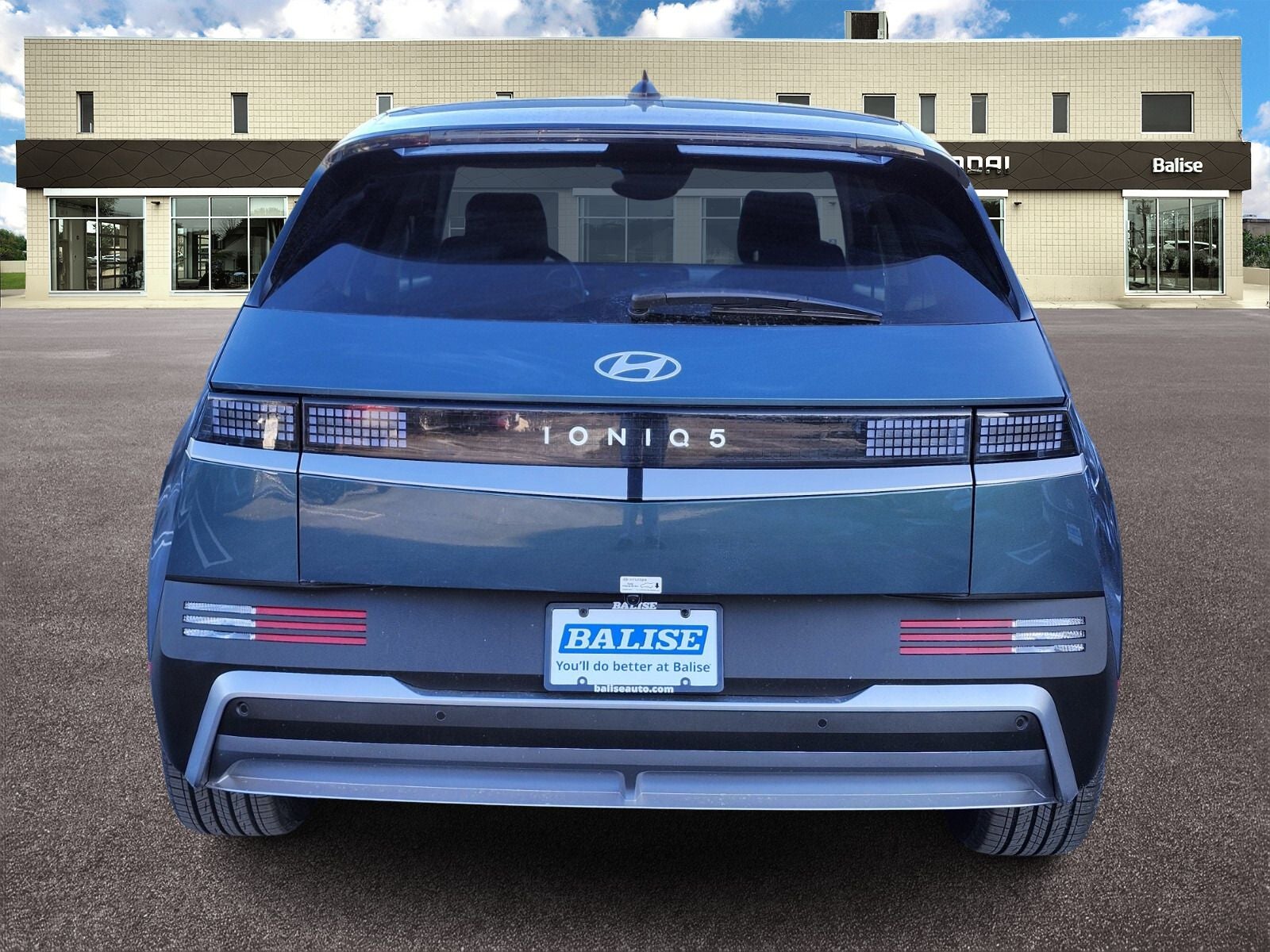 2026 Hyundai IONIQ 5 SE