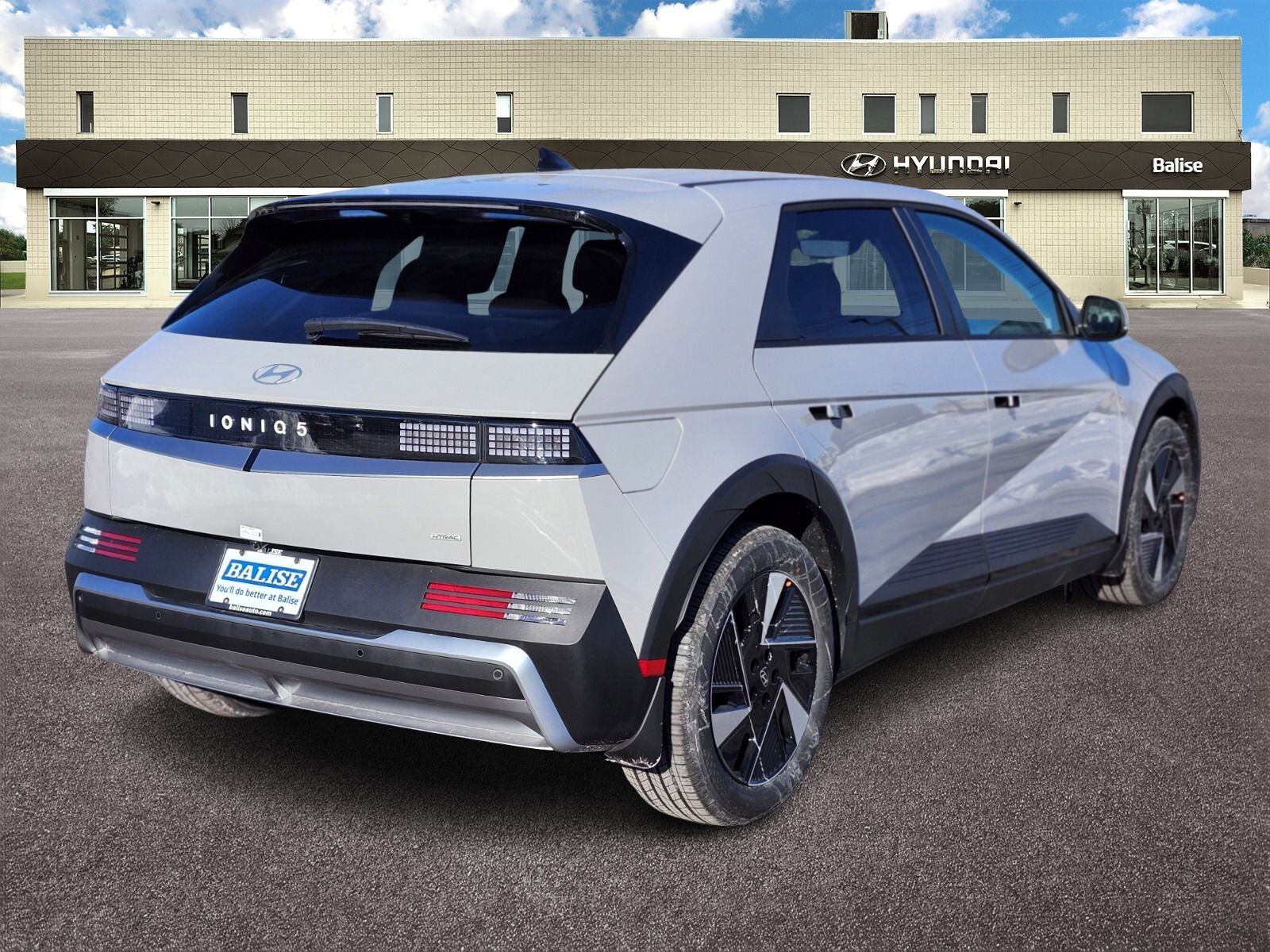 2026 Hyundai IONIQ 5 SE